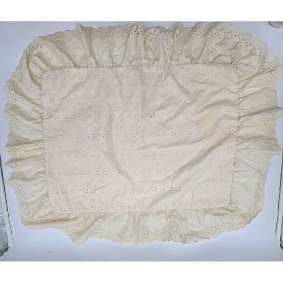 Vintage Colette Standard Sham Ecru Eyelet 26"x20" Cotton Pillow Case made in USA - Picture 4 of 6